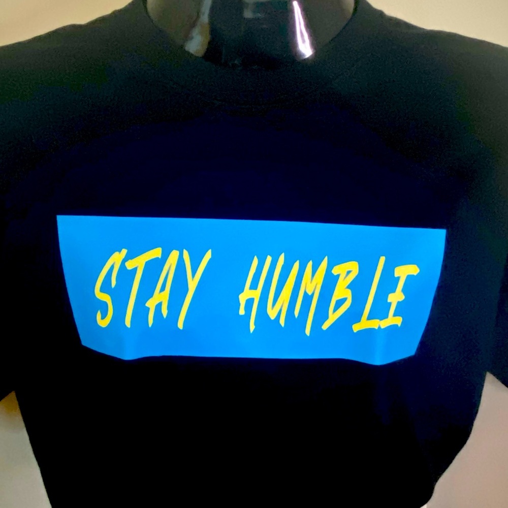 Stay Humble Crewneck Unisex T-shirt SkyBlu/Yellow